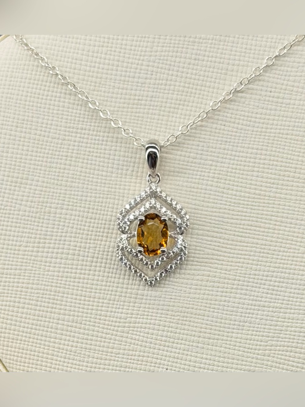 Exquisite Natural 1.15CT Citrine & zircon 925 Sterling silver pendant necklace